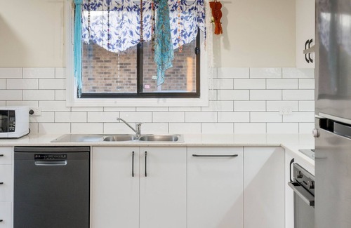 South Tamworth Apartment | The Nestled Inn located in South Tamworth