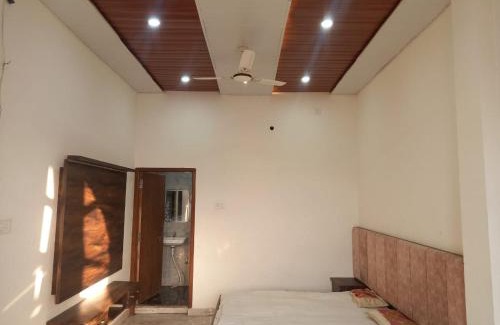 Varanasi Bed & Breakfast | The New View Inn