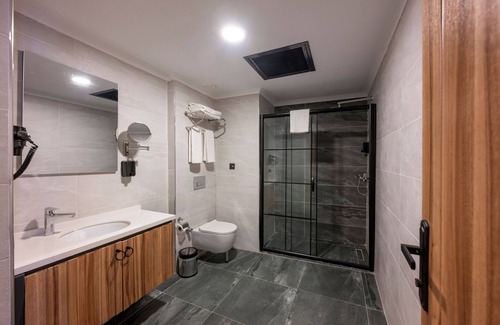 Kucukcekmece Hotel | The Nirvanas Hotel