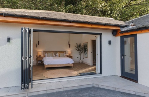 Carlton-in-Cleveland Cottage | The Nook Great Ayton Yorkshire - a cottage that sleeps 6 guests in 3 bedrooms