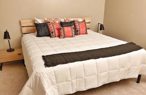Duluth Apartment | The North Coast Escape | Park Point