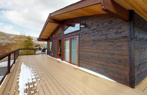 Summit Cove House | The Nugget Ski Chalet