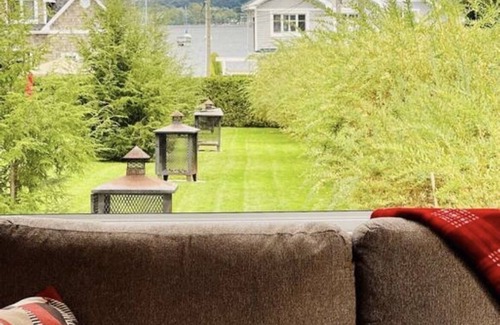Magog House | The Oasis - Access to the lake