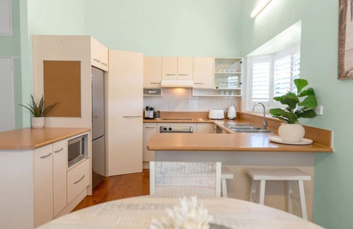 Parramatta Park House | The Oasis - Charming Family Retreat on City Fringe