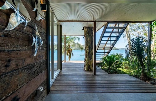 Scotland Island House | The Oasis- Luxe Waterfront Home with Private Jetty