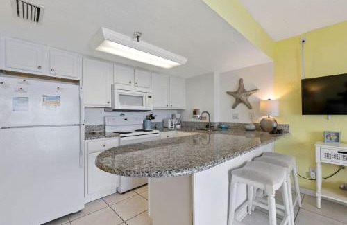 Daytona Beach Shores Apartment | The Ocean Front Starfish Suite by Brightwild