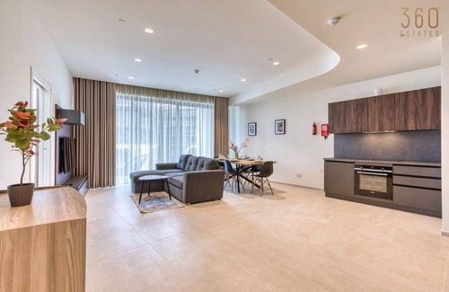 Paceville Apartment | The Official Mercury Tower Suite - Pool, WIFI & AC