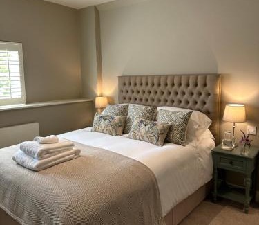 Hambleden House | The Old Butchers in Hambleden