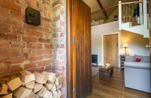 Clee Stanton House | The Old Chapel. Charming countryside retreat Pass the Keys