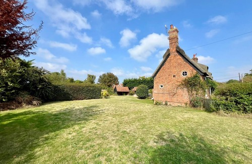 Sudbourne House | The Old Cottage