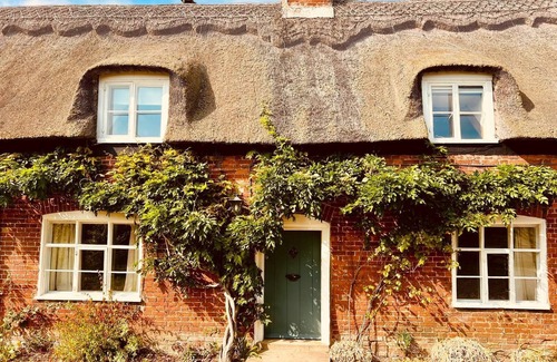 Sudbourne House | The Old Cottage