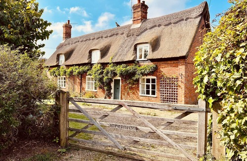 Sudbourne House | The Old Cottage