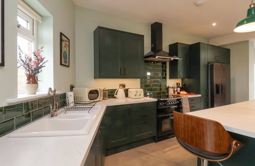 Briggswath House | THE OLD GUARD HOUSE, pet friendly, luxury holiday cottage in Whitby