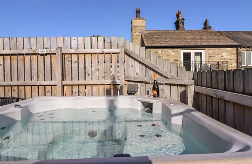 Ingrow Cottage | The Old Hen Shed