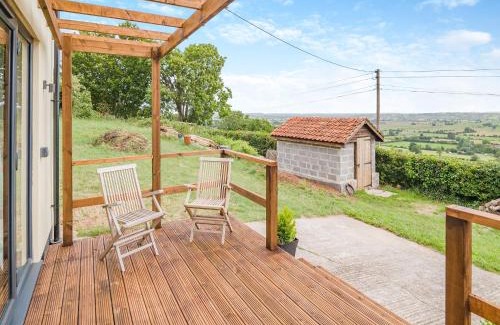 Cheddar House | The Old Stable At Henley View