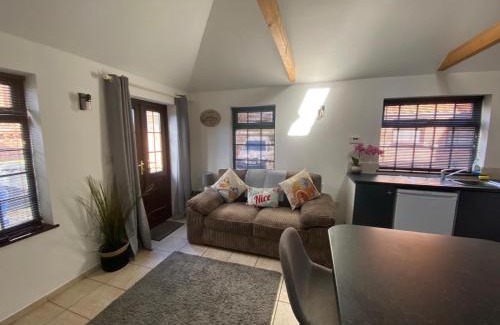 Kessingland House | The Old Stables in Mews