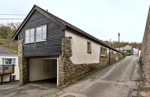 Portloe House | The Old Store by Interhome