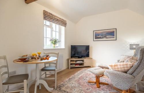Pentlow House | The Old Woodstore