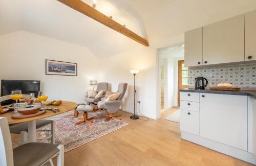 Pentlow House | The Old Woodstore