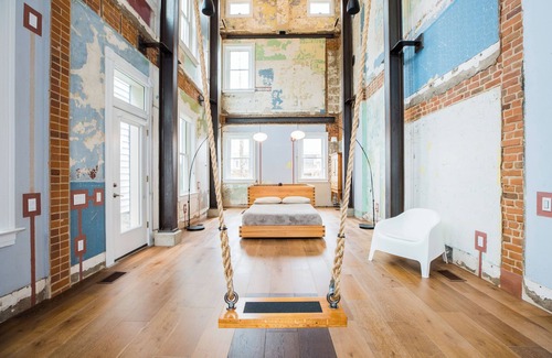 Cincinnati House | The one and only Swing House!
