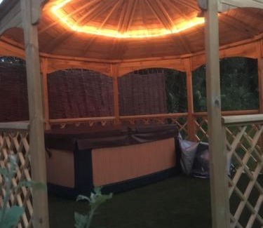 Fishguard Apartment | The Orchard Glamping pod