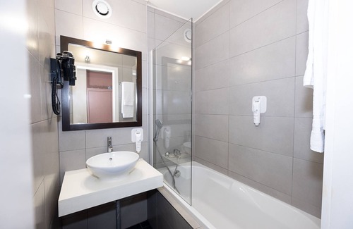 Guebwiller Hotel | The Originals City, Hôtel de l'Ange, Guebwiller