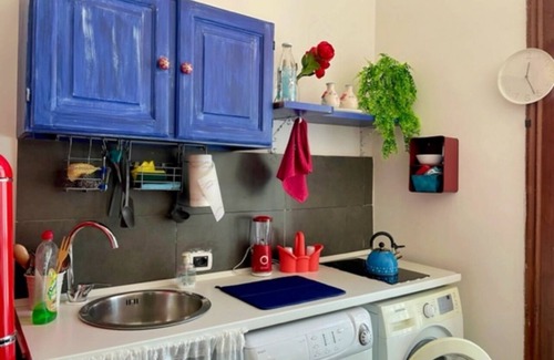 Naples City Centre Apartment | The other door