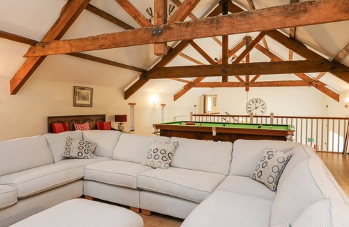 Gaerwen Cottage | THE OUTBUILDINGS, pet friendly, luxury holiday cottage in Llangaffo