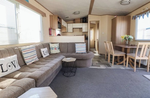 Prestatyn Cottage | THE PAD, family friendly, character holiday cottage in Prestatyn