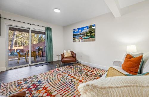 Custer Apartment | The Paddle House - Hot Tub & Fire Pit Stay