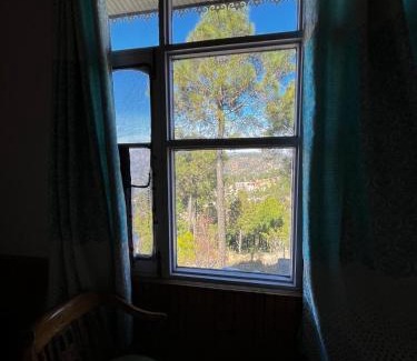 Chail House | The Pahadi Ghar