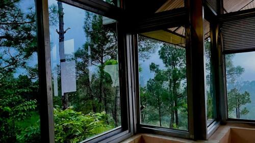 Chail House | The Pahadi Ghar