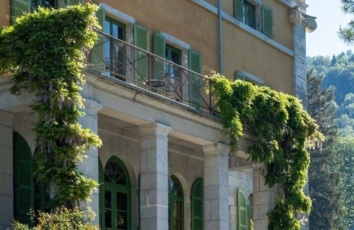 Syam Apartment | The Palladian Villa, Chateau de Syam