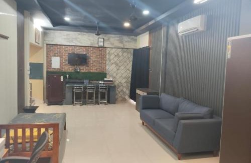 Sualkuchi House | The PALM SUITES , Incredible India Tourism
