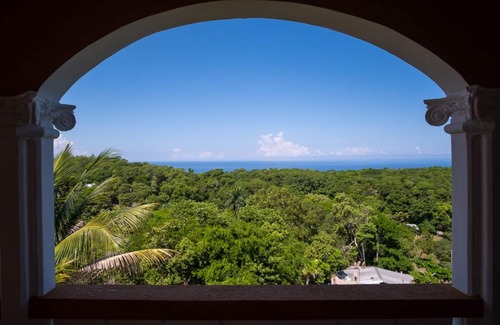 Oracabessa Villa | The Palms at Oracabessa *Luxury Vacation Rental* Fully Staffed