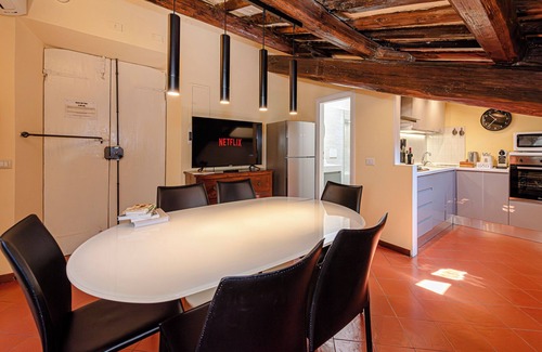 Rome City Centre Apartment | The Pantheon – Charming apartment with Terrace