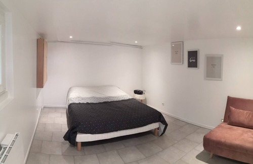 Corbeil-Essonnes Apartment | The Paradise, Calme et Reposant a 2 pas du RER
