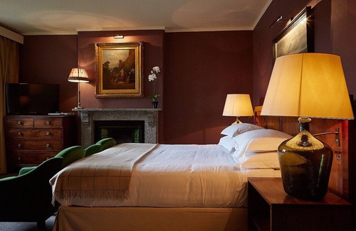 Rowsley Hotel | The Peacock at Rowsley
