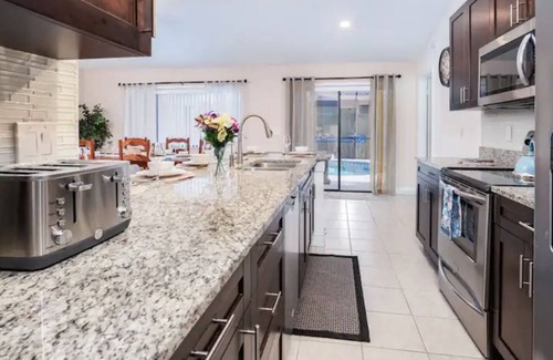 Brandon House | The Pelican/Pool/Hot tub/Game room