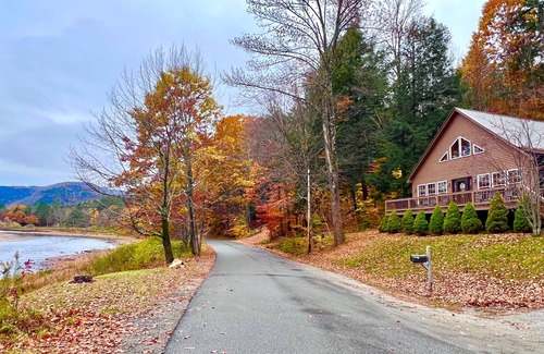 Northville House | The Perfect Adirondack Getaway Waterfront Cabin