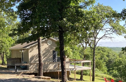 Cookson House | The Perfect Couples Retreat 2 miles from Snake Creek Marina at Lake Tenkiller!!