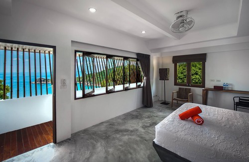 Koh Tao Villa | The Philip's villa 1 is a beautiful 2 bedroom villa and a pool.
