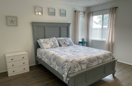 Brooksville House | The Pierce House Enjoy Floridas Nature Coast. Kayak the Weeki Wachee River