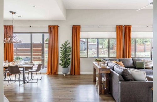 Williams House | The Pines & Putters Retreat