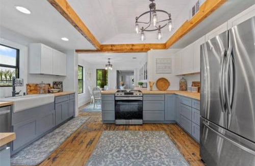 Brookview House | The Pinewood House