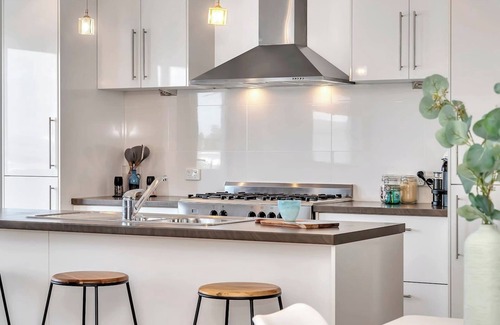 West Beach House | The Plovers Nest Seaside Horizons in West Beach