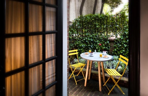 Georgetown Hotel | The Poppy Georgetown Guesthouse and Gardens