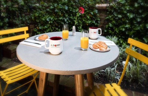 Georgetown Hotel | The Poppy Georgetown Guesthouse and Gardens