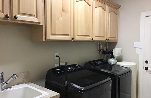 Port Isabel House | The Porpoise Of Life- 38 WC