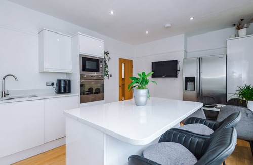 Cheadle Hulme Apartment | The Post House Apartment
